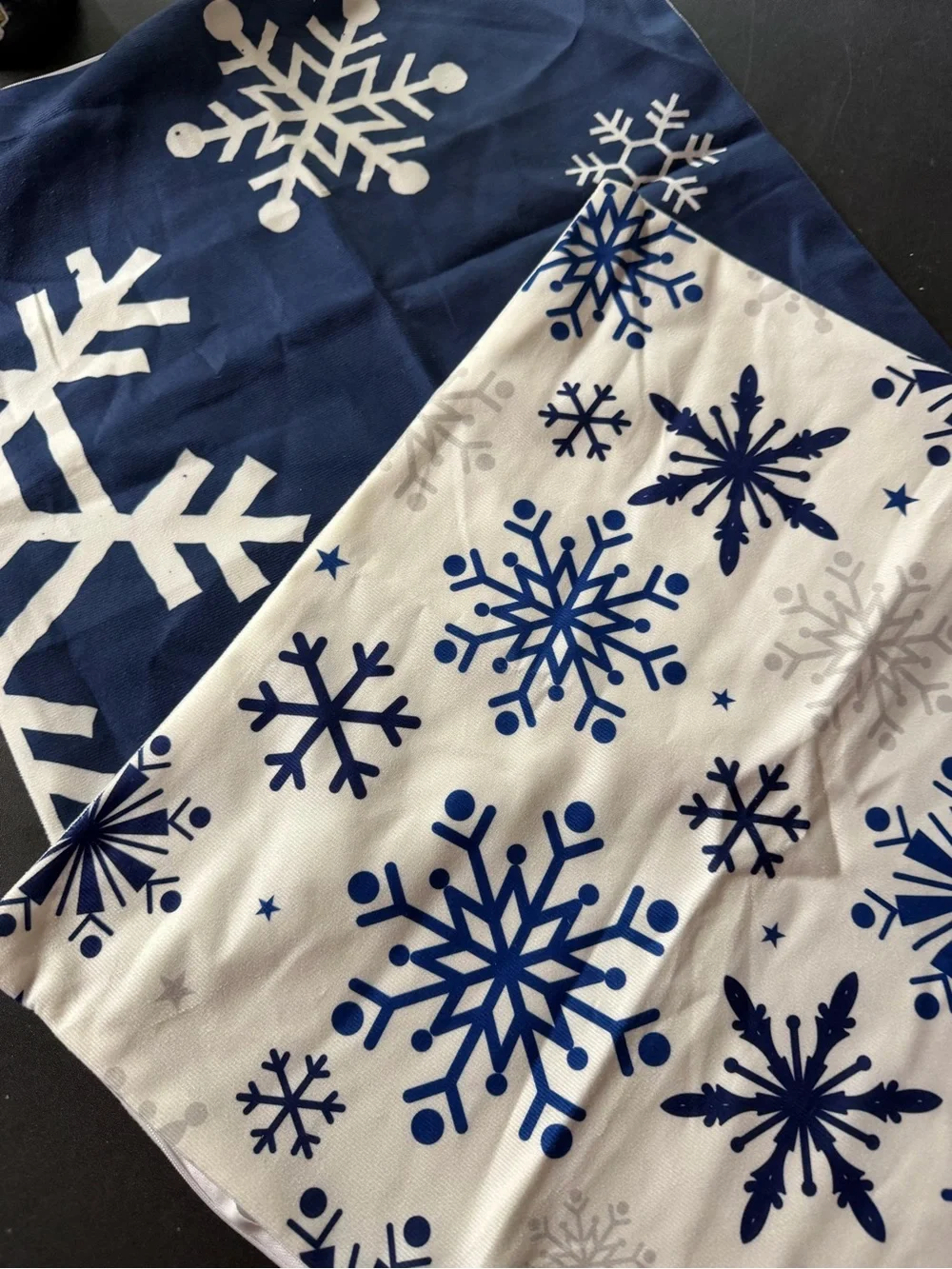 (Sale $5) 4pc blue & white Snowflake Print Pillow covers